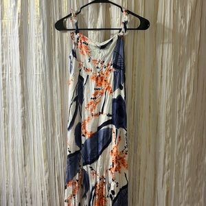 Floral maxi dress with slit